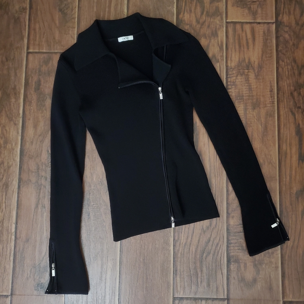 CACHE Ribbed Fitted Asymetrical Moto Zip Top Sz S